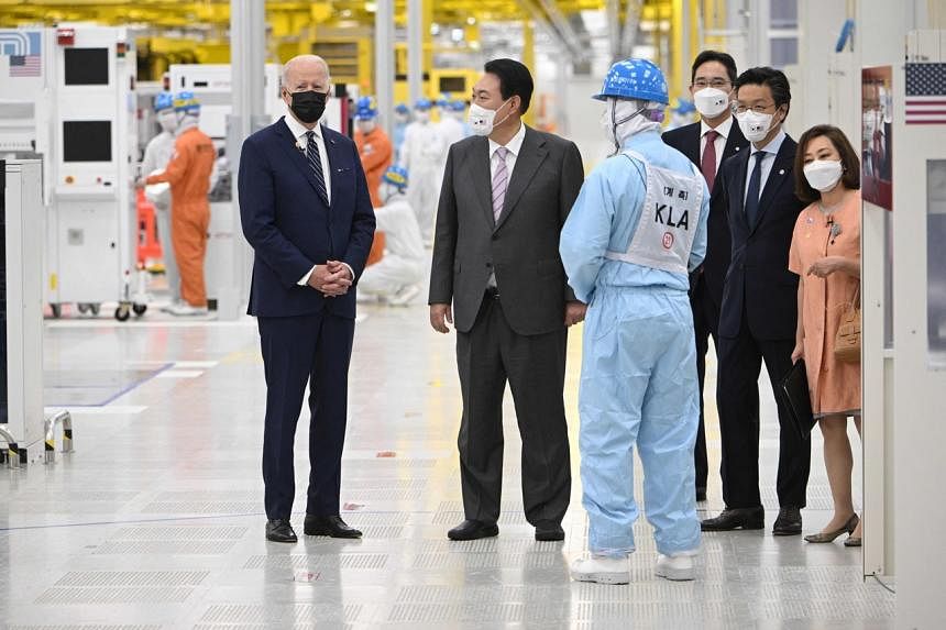 Biden dan Yoon memuji kemitraan chip